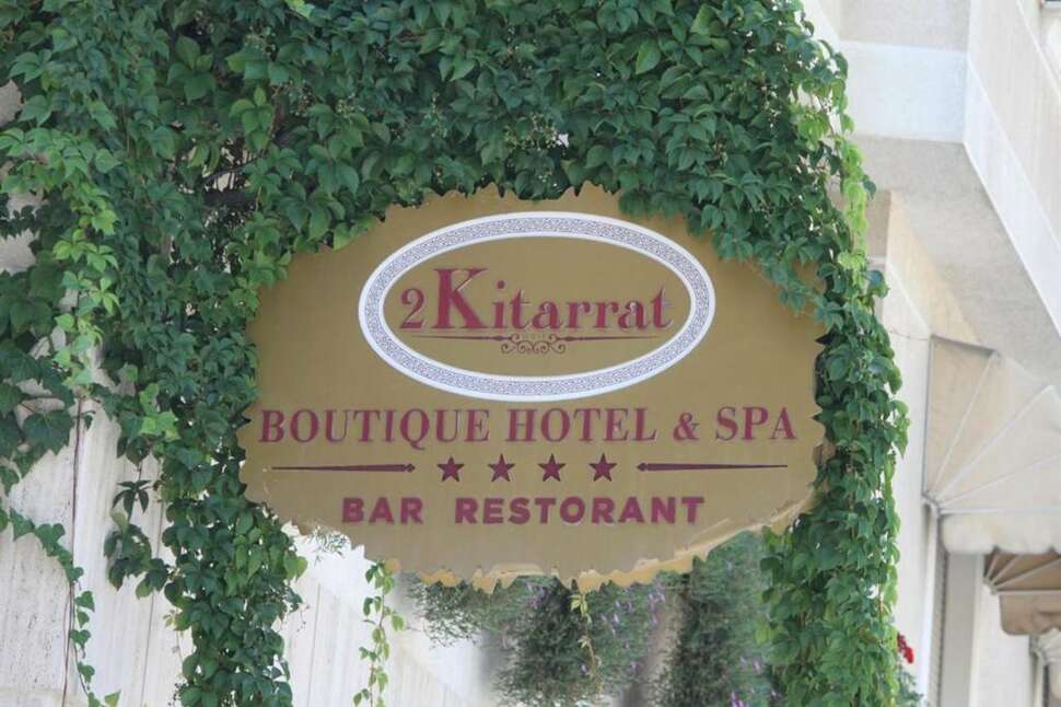 2 Kitarrat Boutique & Spa cover