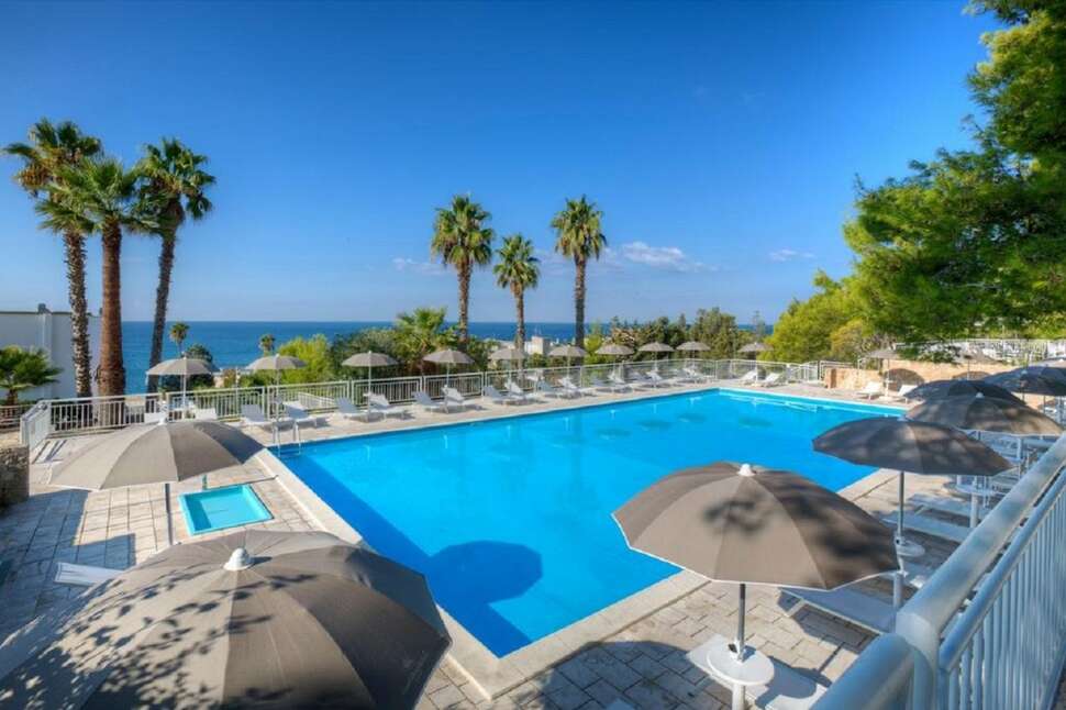 Grand Hotel Riviera Sorrento cover