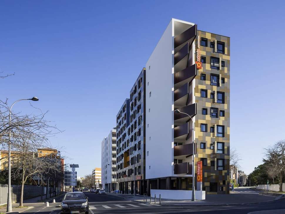 Aparthotel Adagio Access Montpellier Centre cover