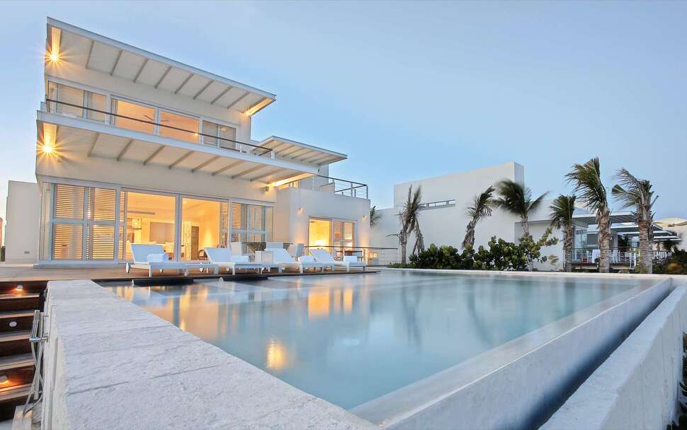 Blue Diamond Riviera Maya cover