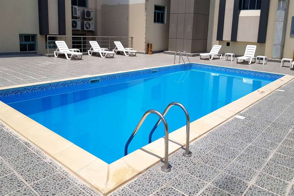 Al Muntazah Plaza Hotel cover
