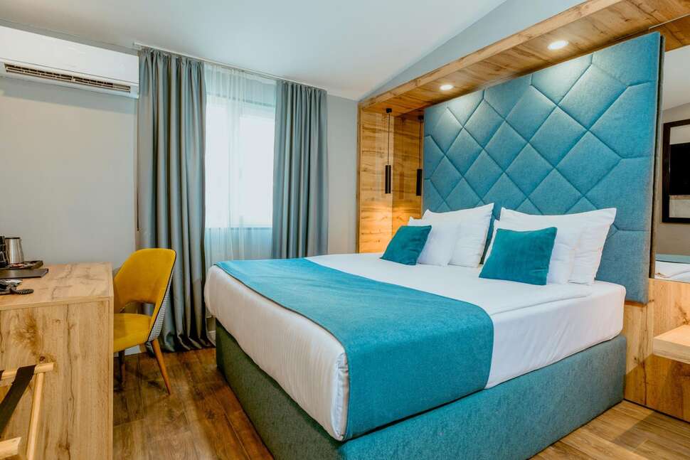 Hotel Nobel Gallery cover