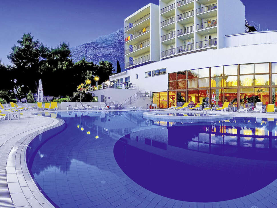 Hotel Horizont cover