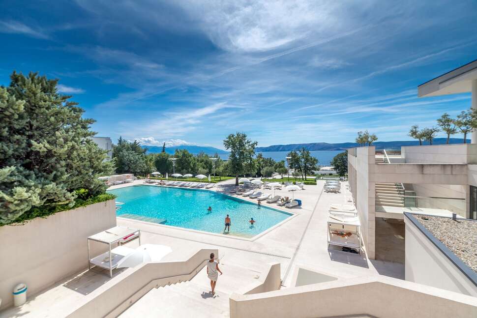 Kvarner Bay Movenpick cover
