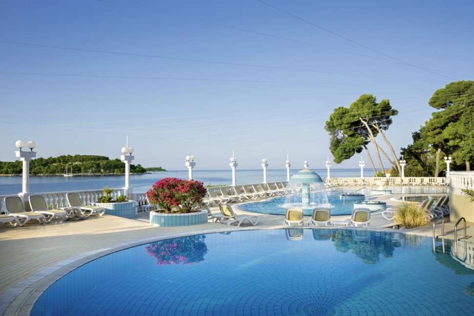 Island Hotel Katarina cover