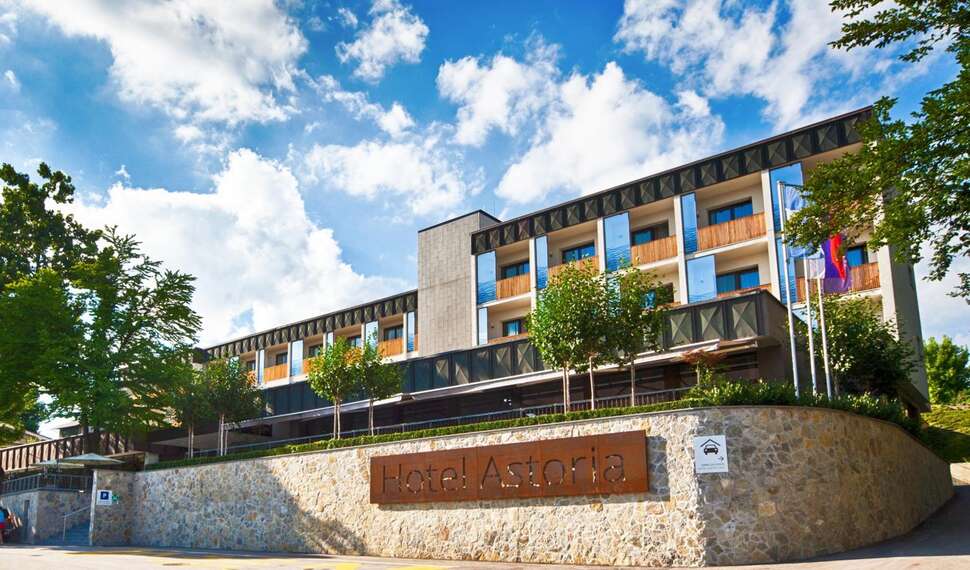 Hotel Astoria Bled cover
