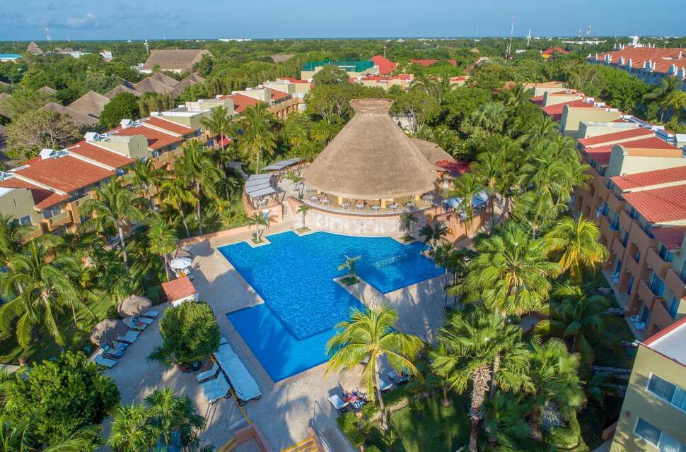 Viva Wyndham Azteca cover