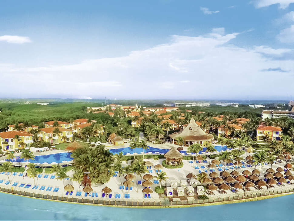 Ocean Maya Royale cover