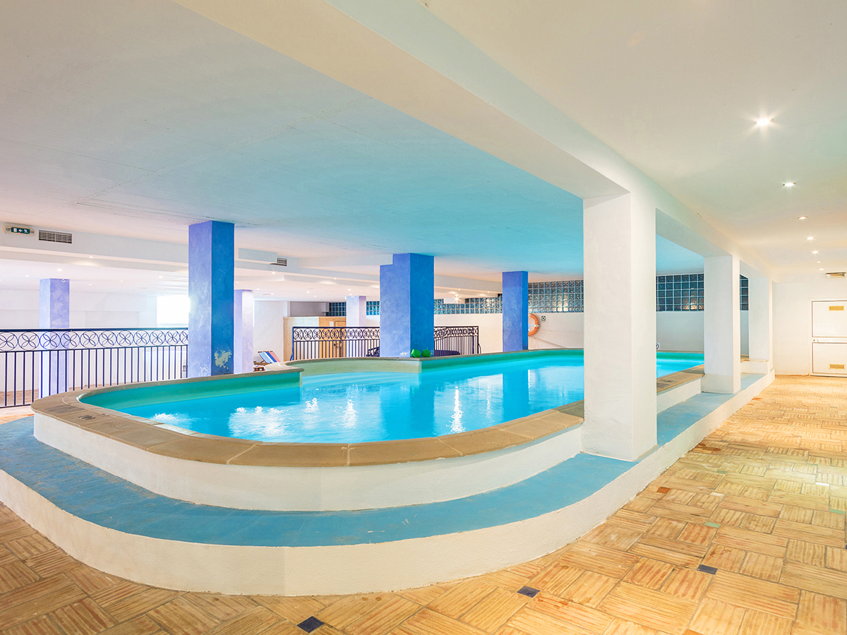 Mirachoro Carvoeiro – Binnenzwembad, Carvoeiro