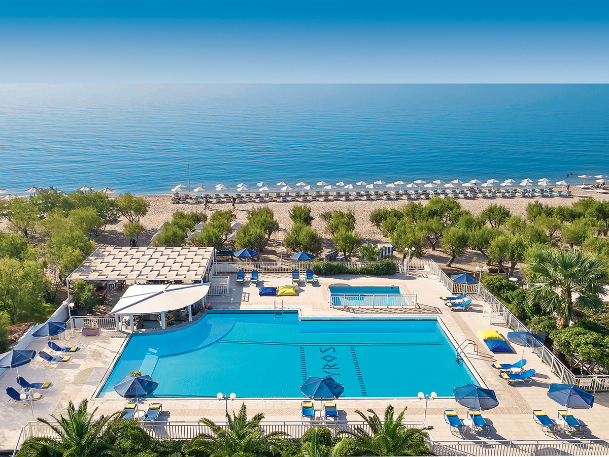 Kouros Seasight – Zwembad en strand, Pythagorion