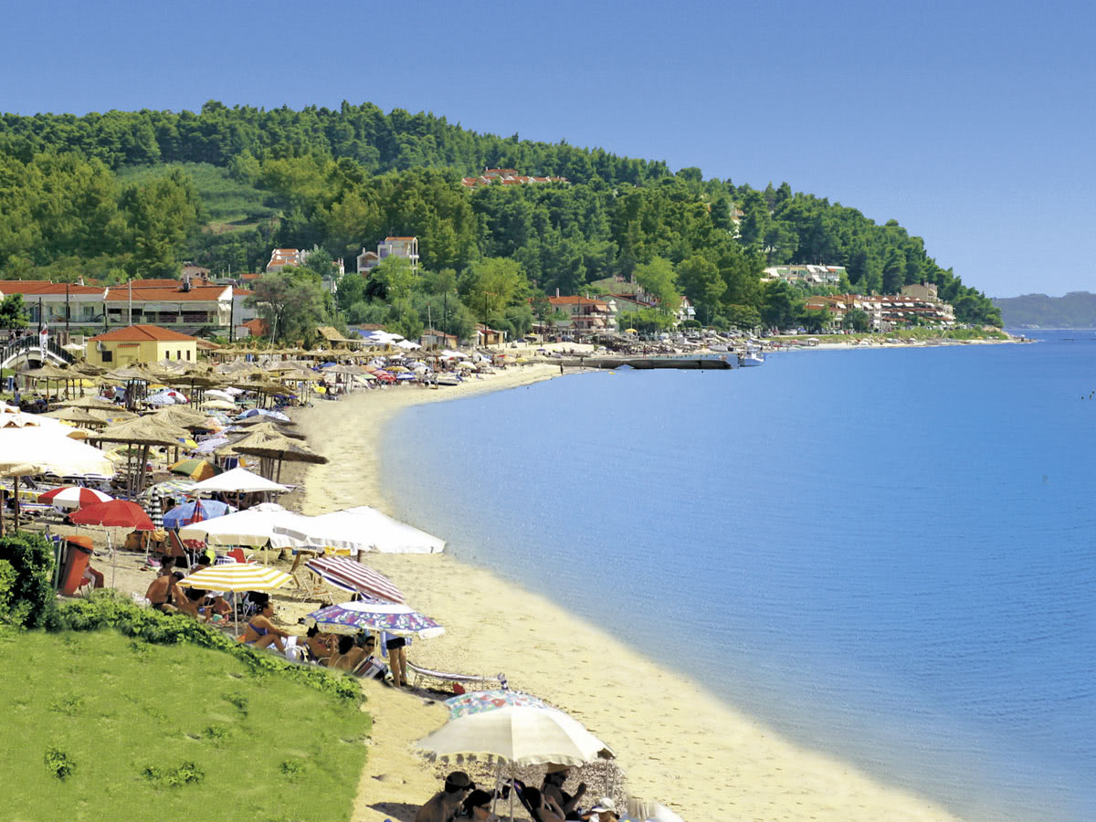 Hotel Argo – Strand met parasols, Siviri