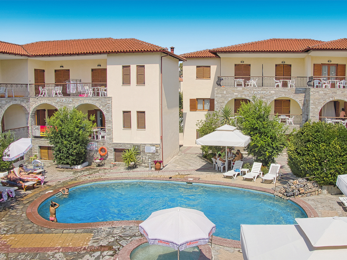 Hotel Argo, Siviri