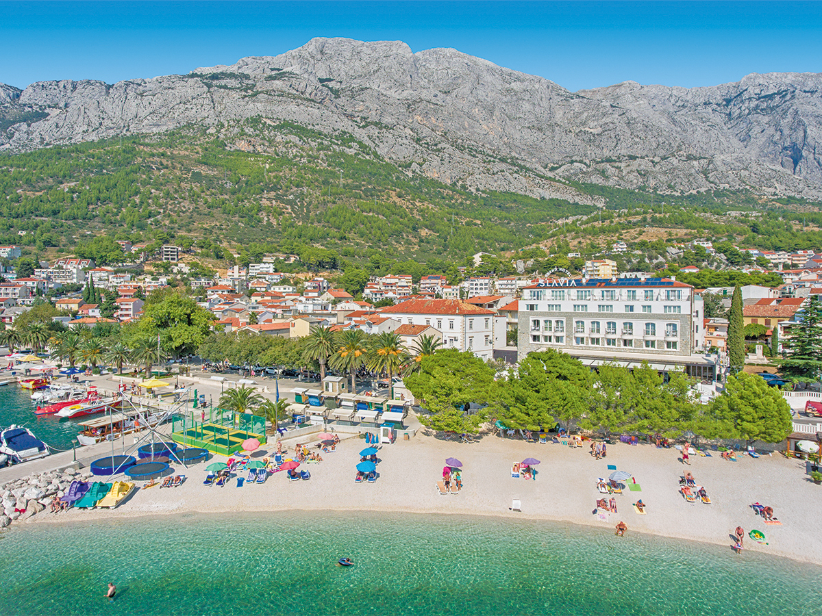 Grand Hotel Slavia – Hotel aan strand en bergen, Baska Voda