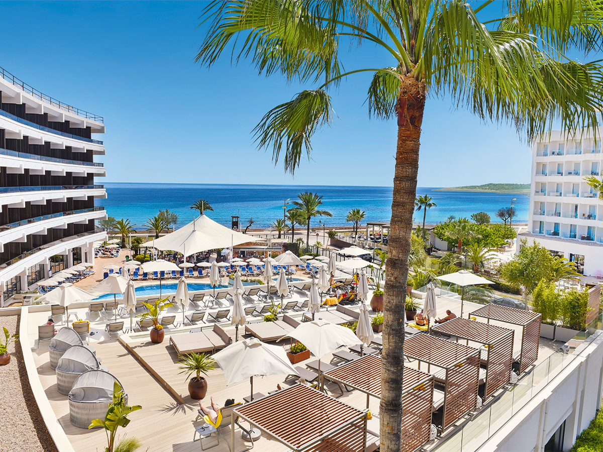 allsun Hotel Sumba – Terras met uitzicht op zee, Cala Millor