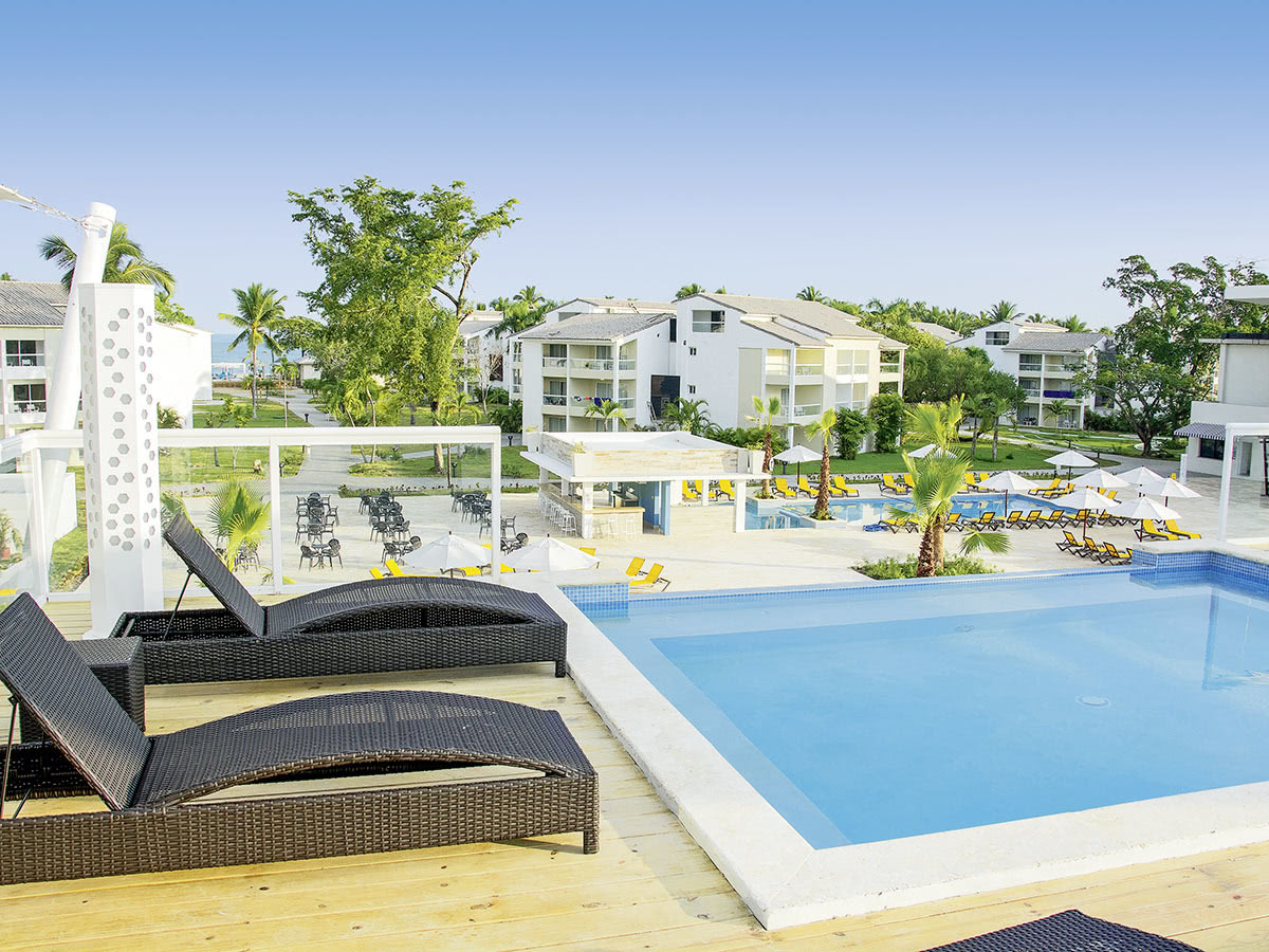 Emotions by Hodelpa Puerto Plata – Dakzwembad, Puerto Plata