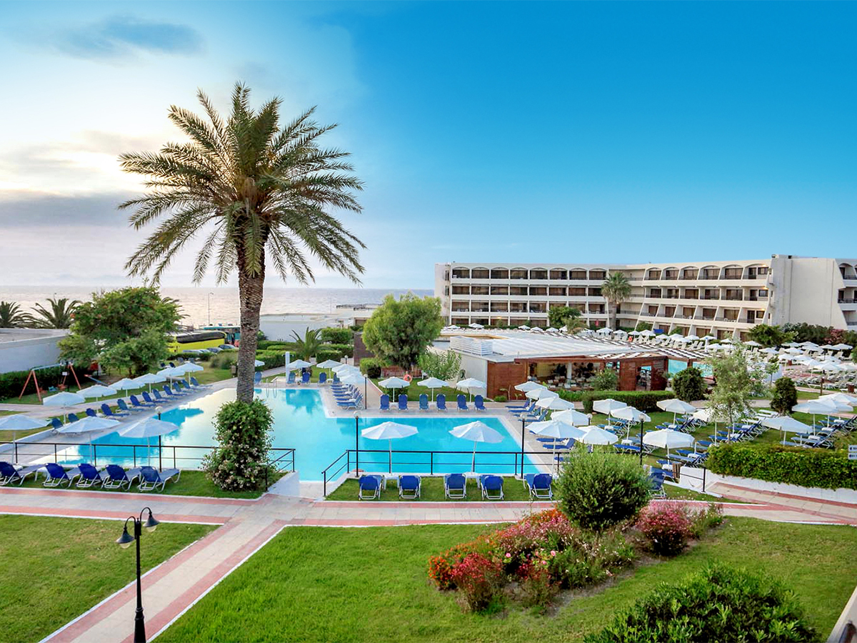 Sol Cosmopolitan Rhodes – Resort met palm, Ixia
