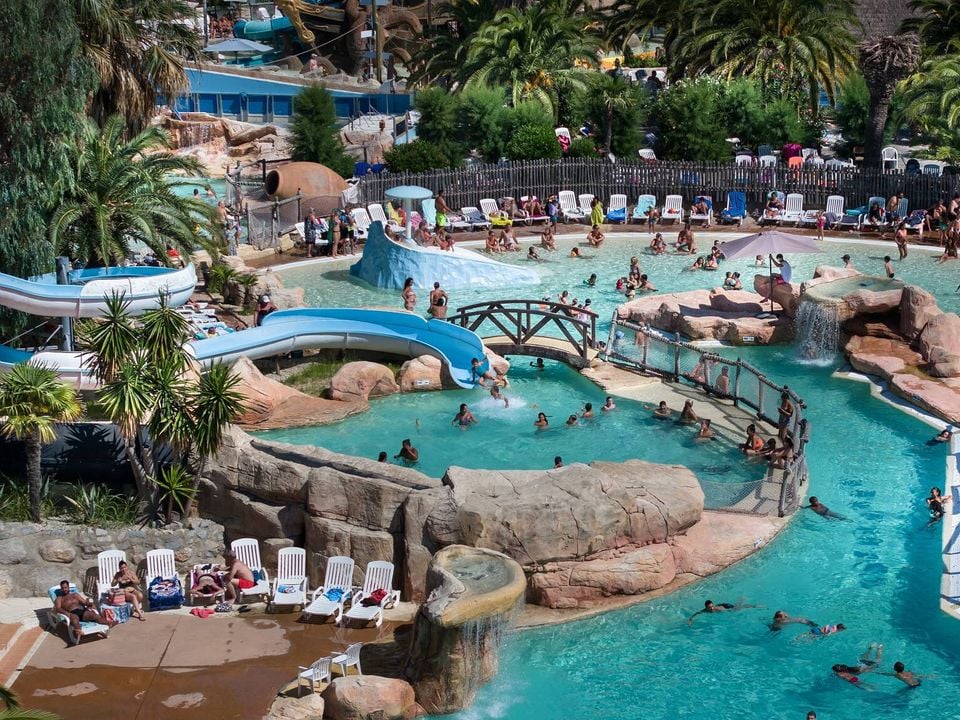 Pirates World Village-club Les Sables d'Or cover