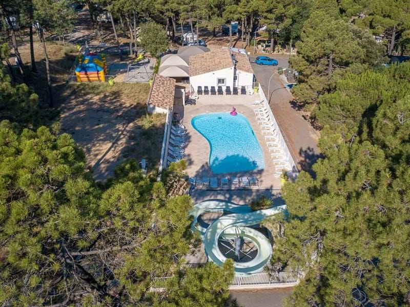 Camping La Pinède en Provence cover
