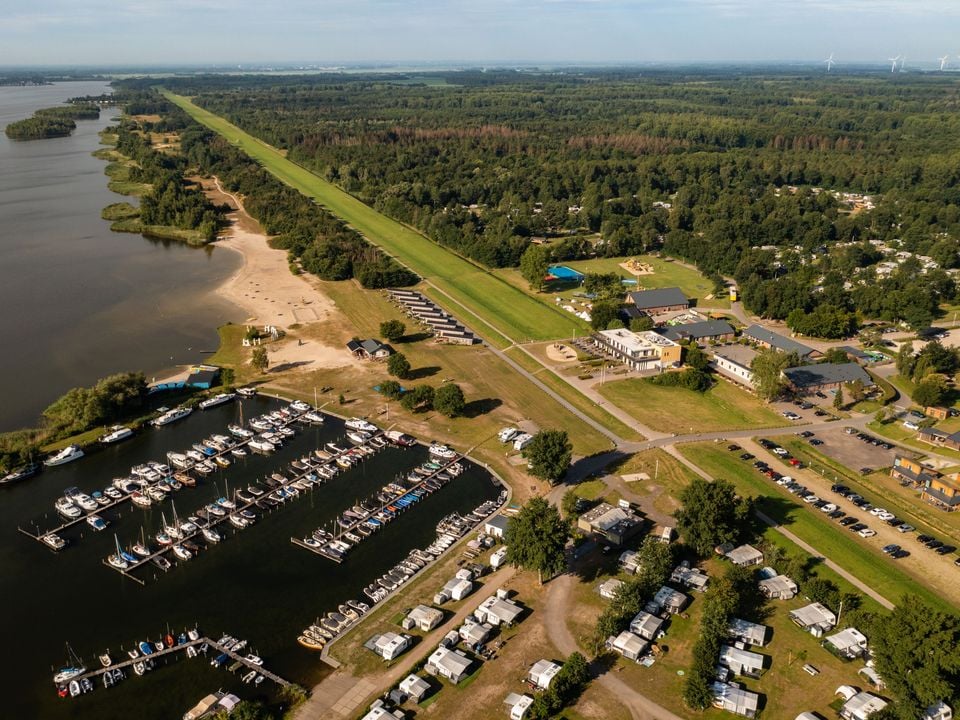 RCN Vakantiepark Zeewolde cover