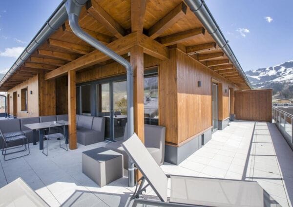 Sport Chalet Suite 9 cover