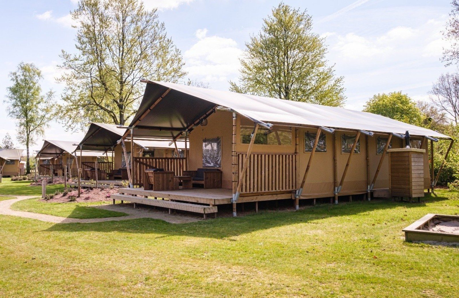 «GlampCamp Safaritent» cover