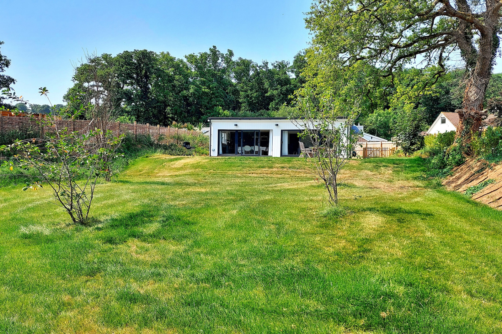 «Little Dunley - Apple Lodge»