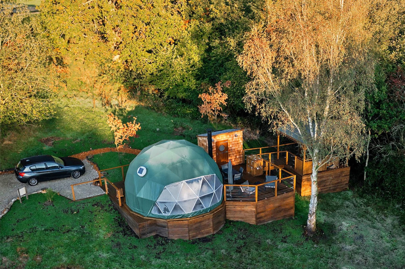 «Wakehurst Luxury Dome»