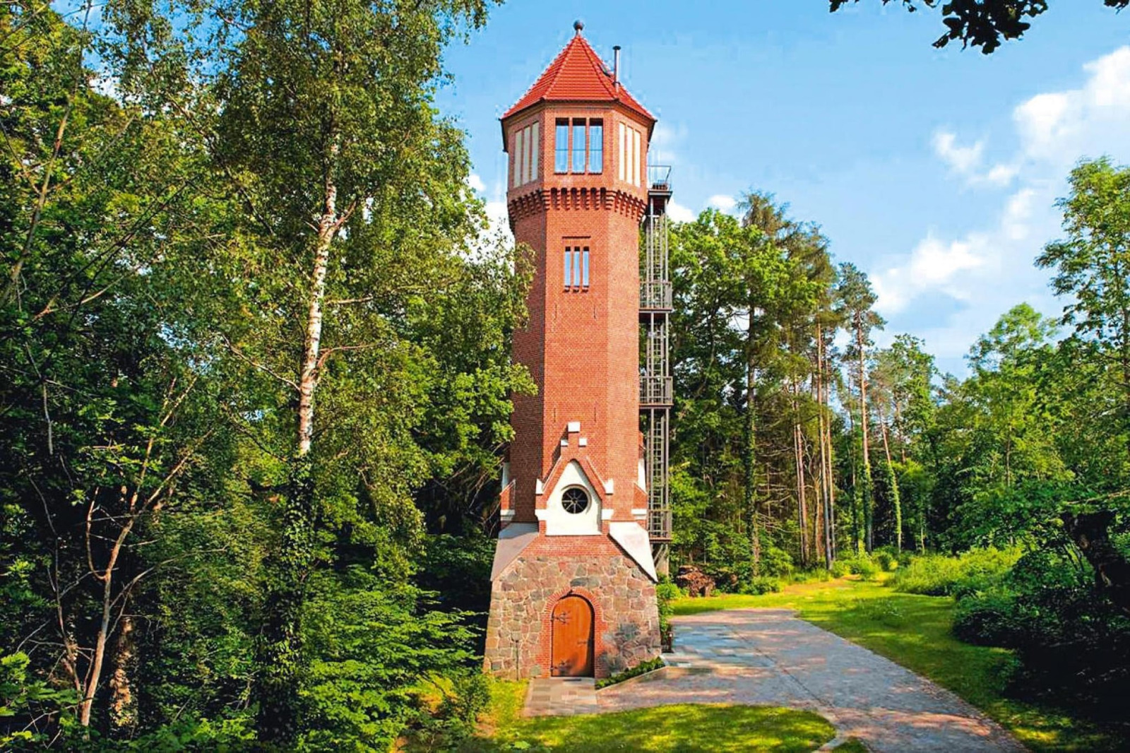 «Wasserturm 75 qm»