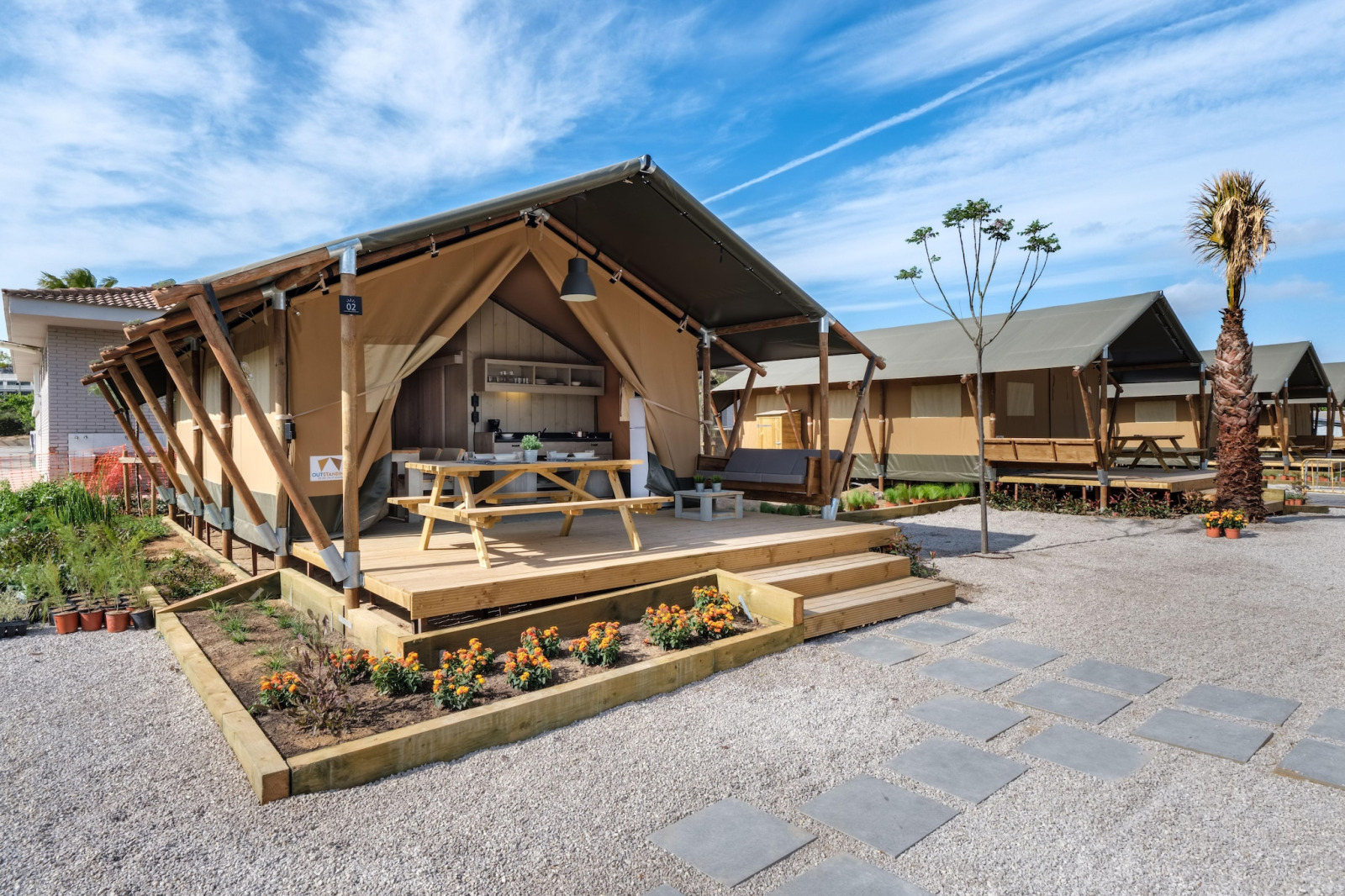 «Tent Grand Safari Glamping»