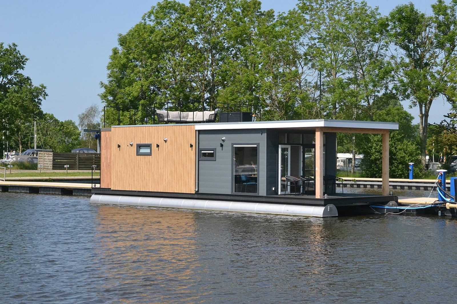 «RiggelBrug Sneekermeer»