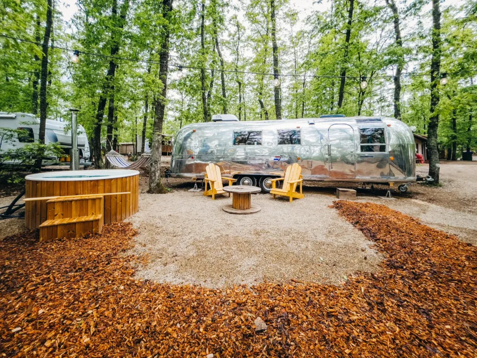 «Airstream»