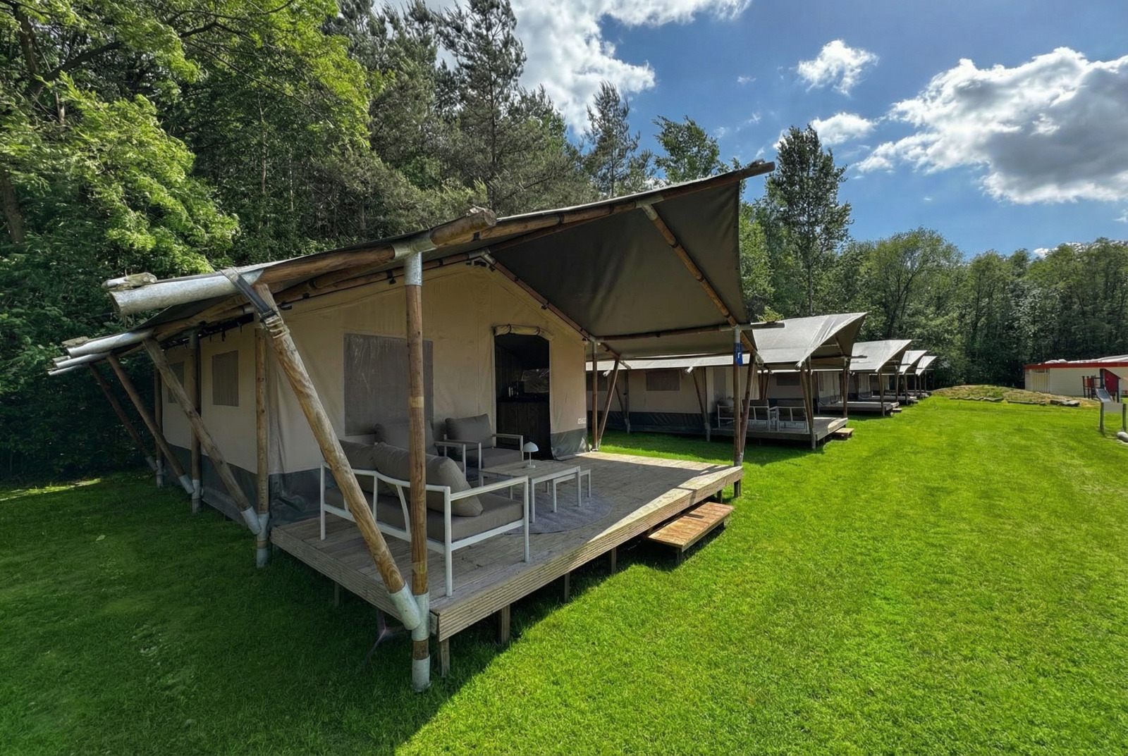 «Lodgetent»