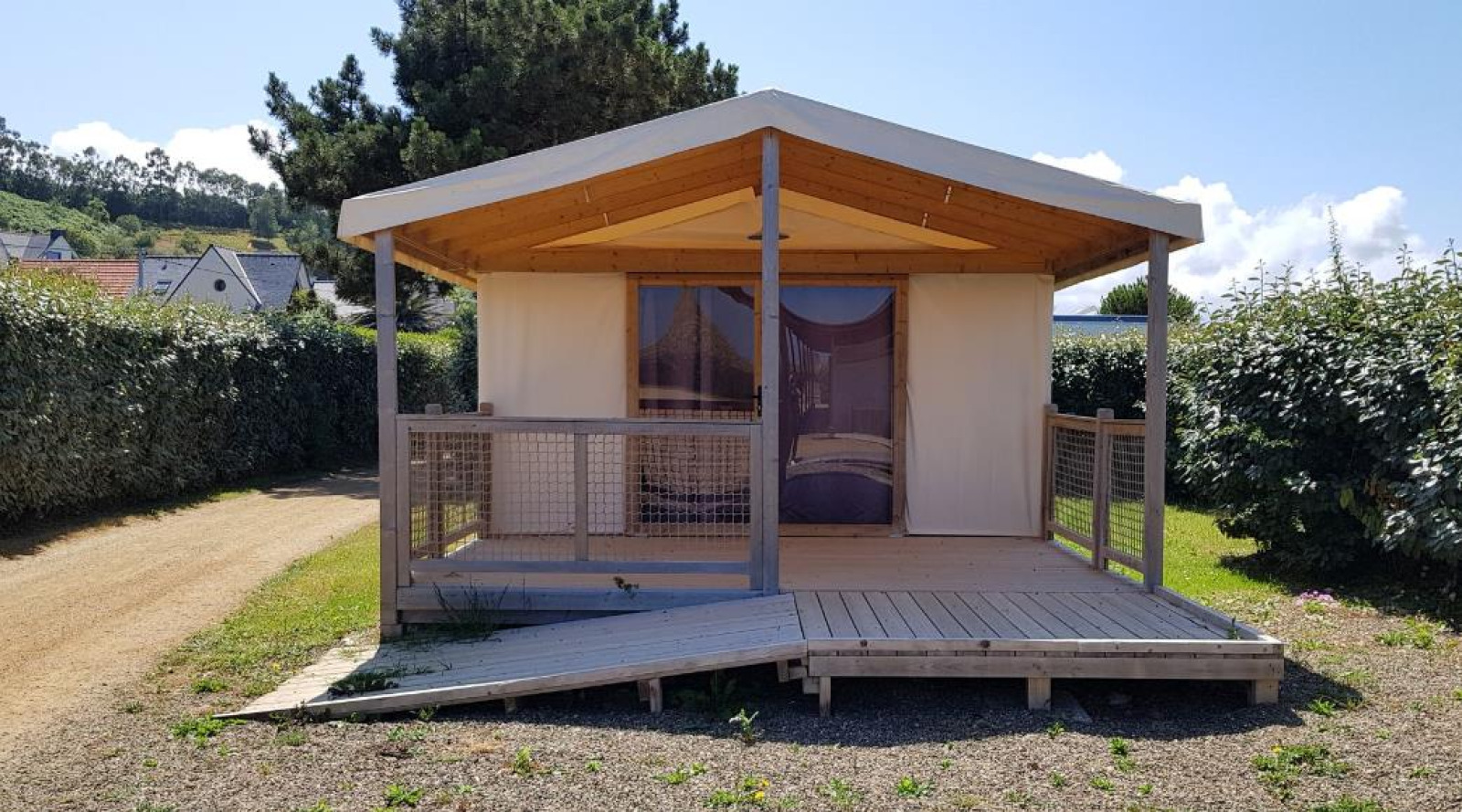 Ecolodge Pmr cover