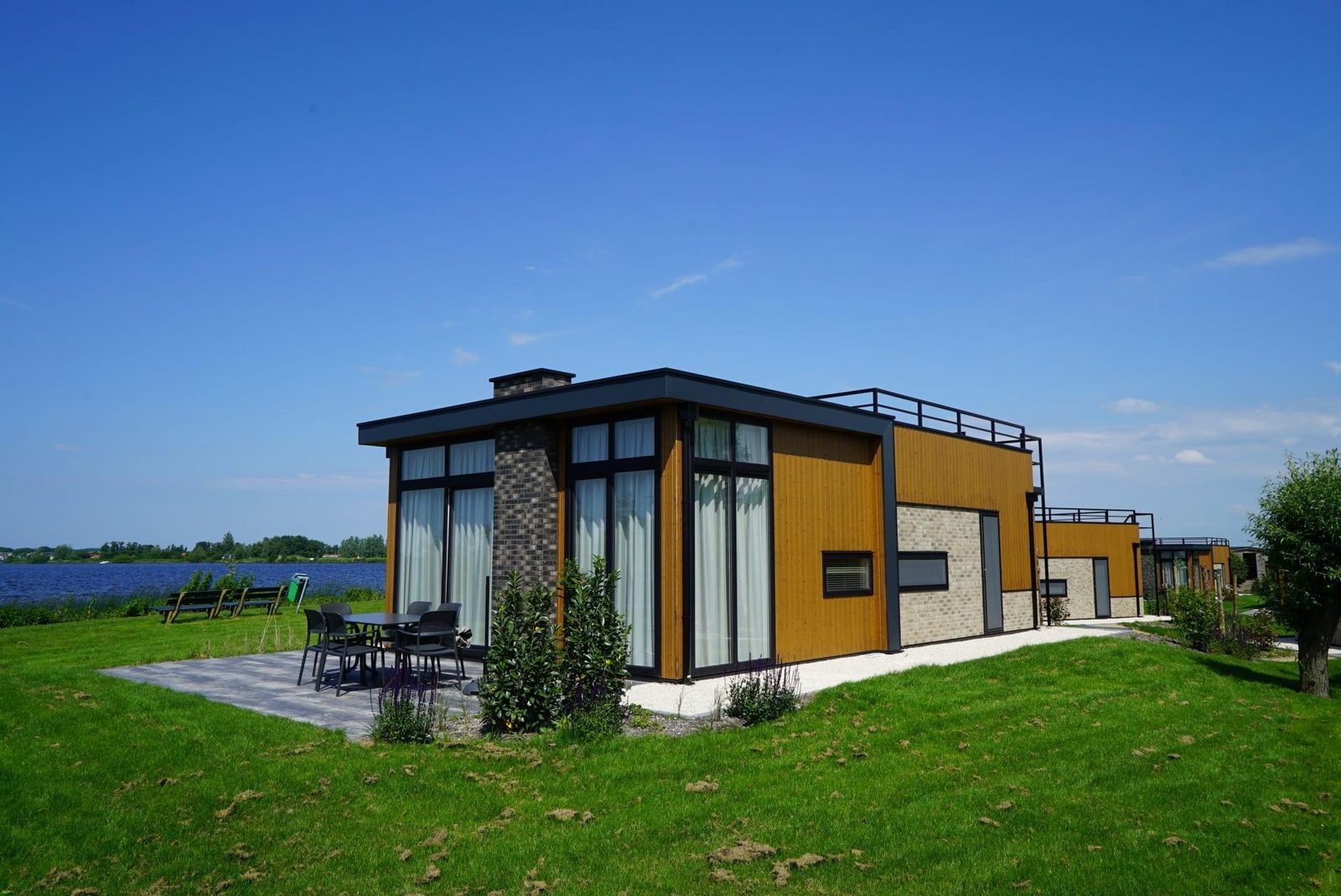 «Pavilion»