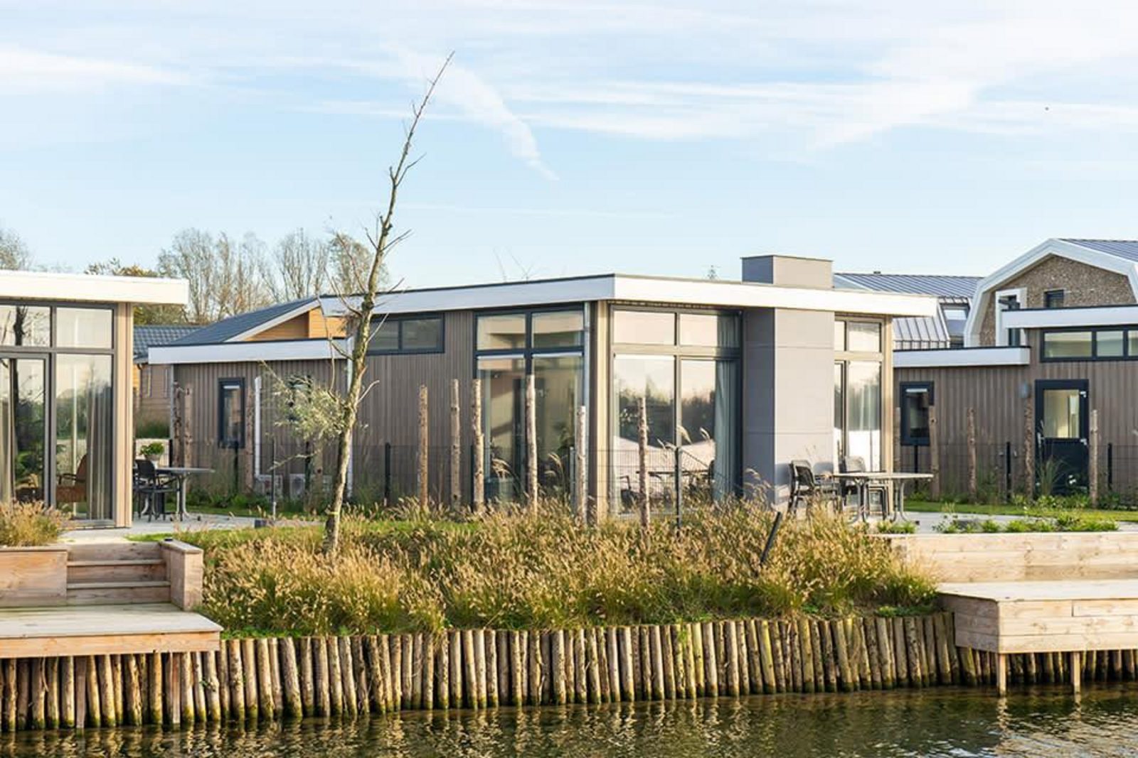 «Pavilion Waterfront 6» cover