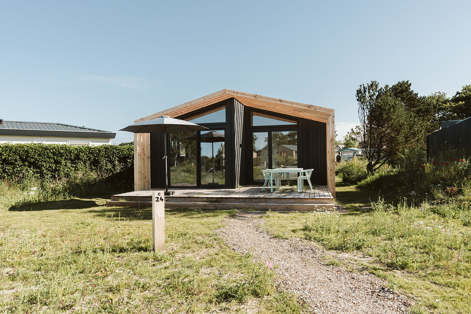 «Barn» cover